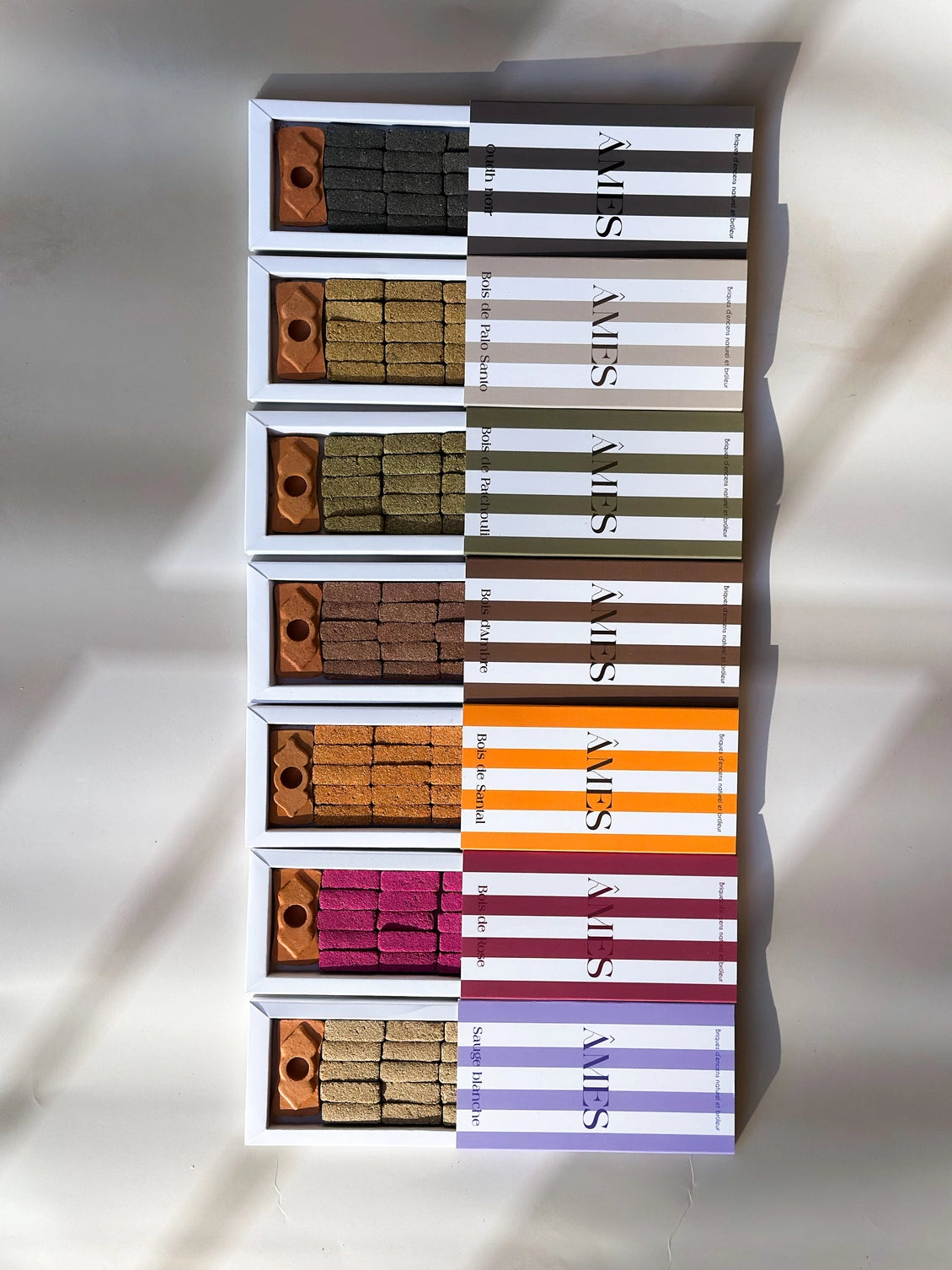 Naturalne kadzidła w kostce z podstawką  ÂMES